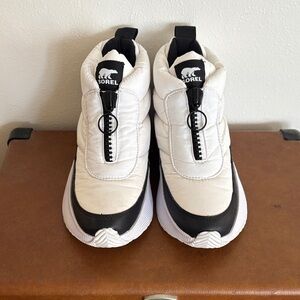 Sorel Black and White Zipper Sneakers
